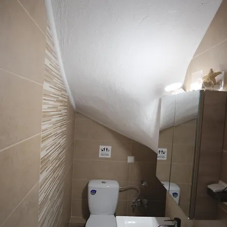 Nook Nikiti (Sithonia)