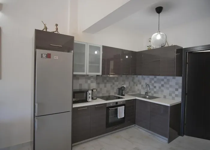 Nook Nikiti (Sithonia)