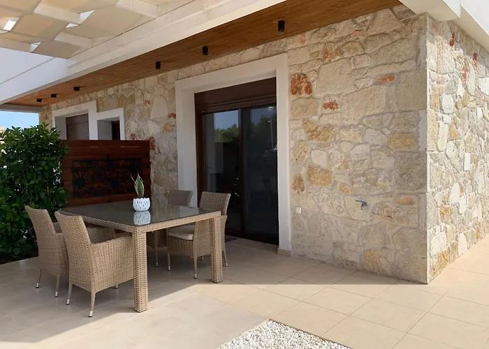Semesterbostad Nook Nikiti (Sithonia)
